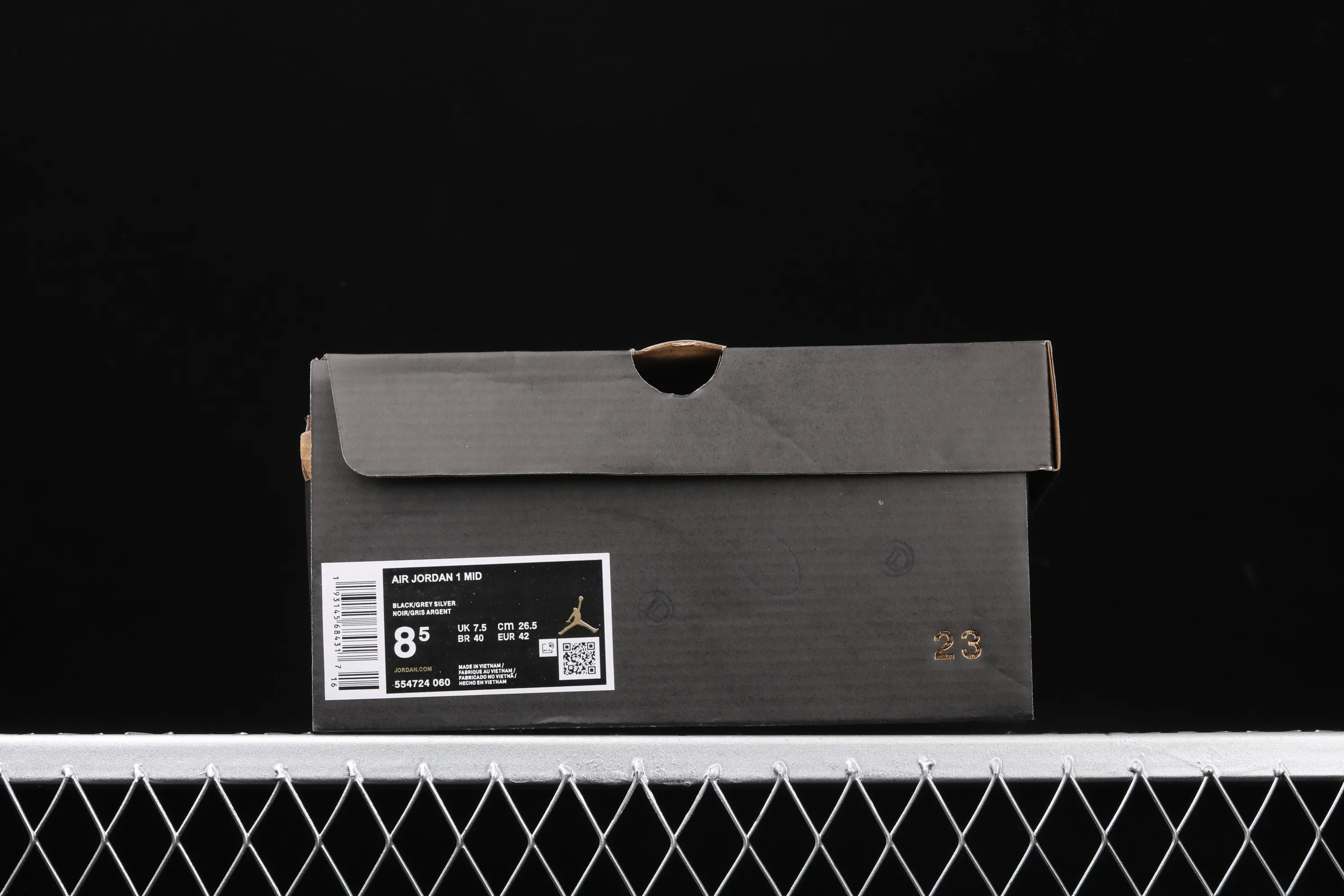 All categories Air Jordan Jordan series basketball shoes Air Jordan 1 Mid Air Jordan 1 Mid AJ1 Joe 1 Zhongbang black cement color 554724-060